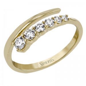 Simon G LR2499-Y 18kt Yellow Gold Diamond Ring