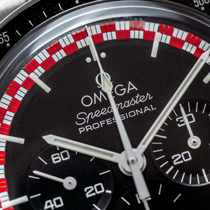 sheibanjewelers_Omega_SpeedmasterTintin_31130423001004jpg