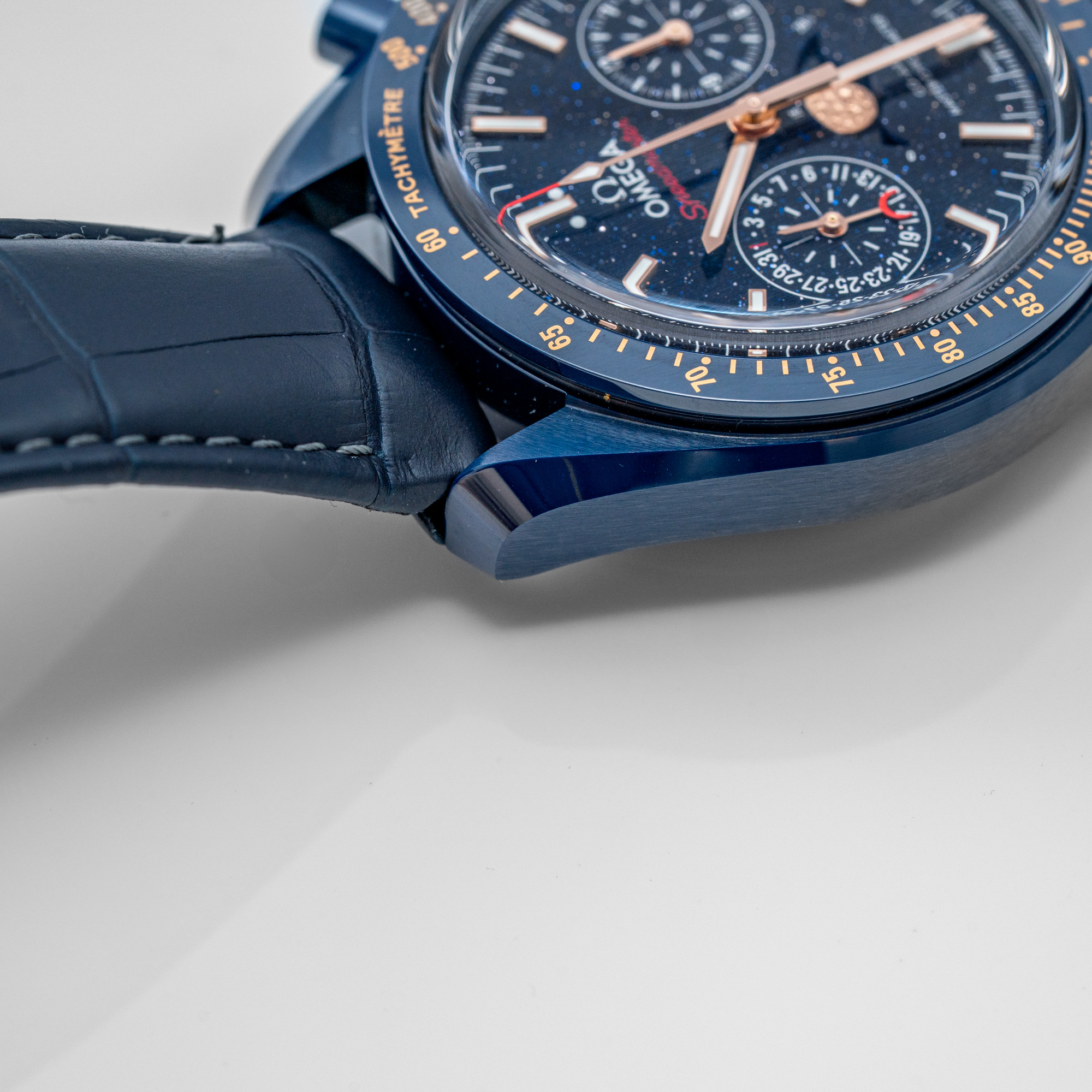 sheibanjewelers_SheibanJewelers_Omega_304.93.44.52.03.002-8