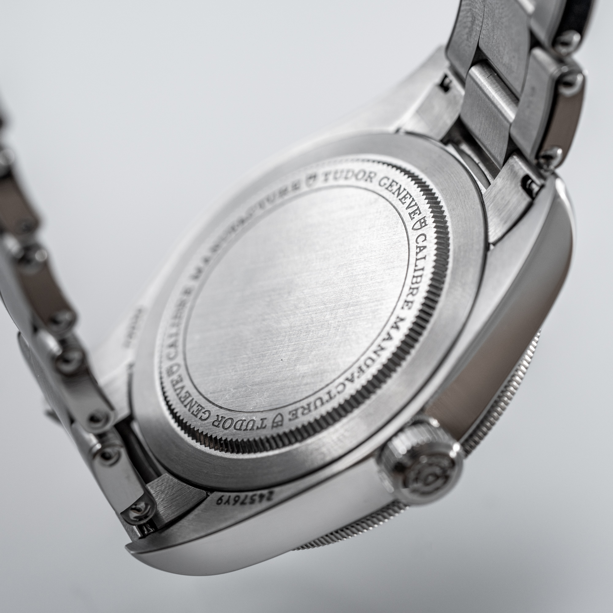 sheibanjewelers_SheibanJewelers_Tudor_79030B-12