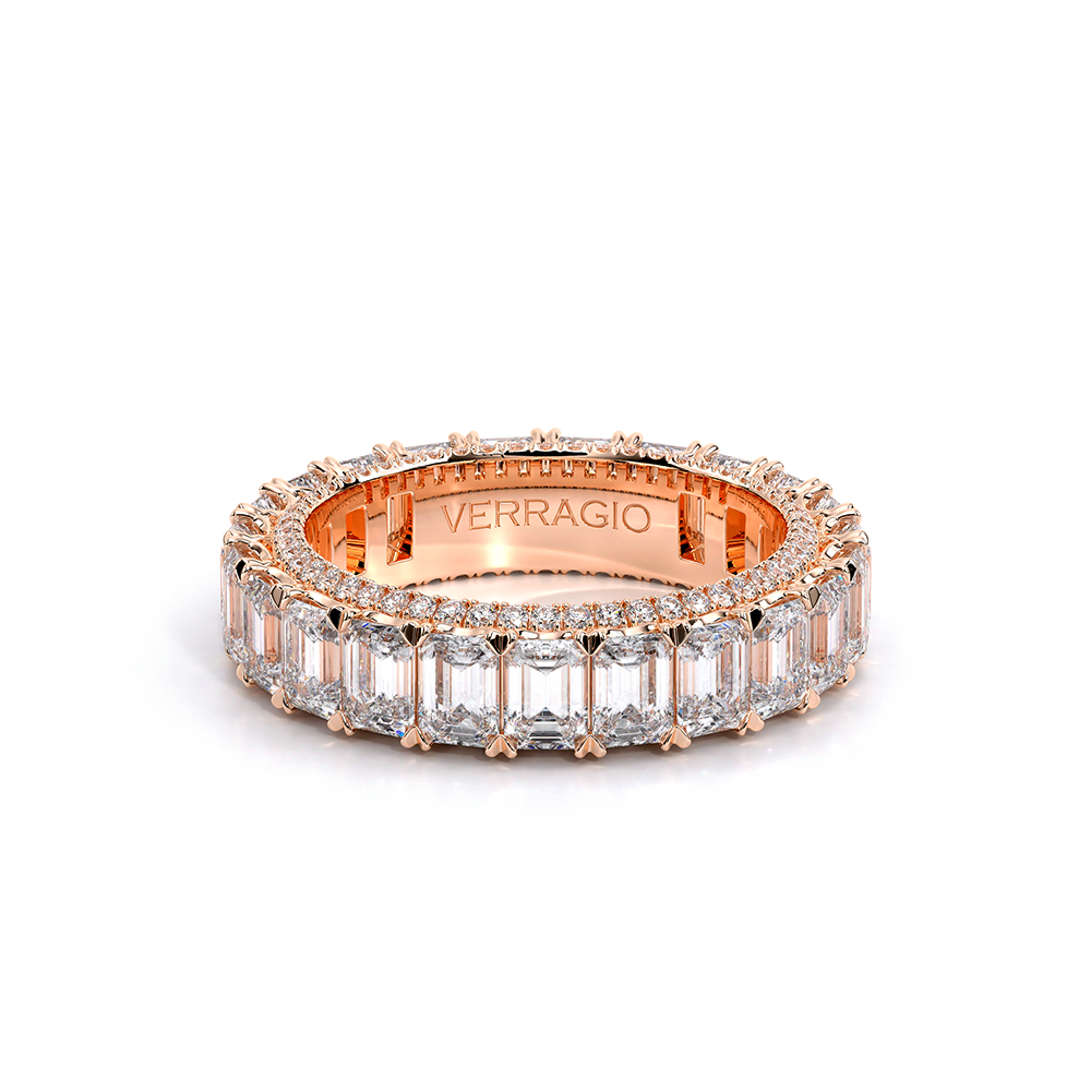 style-image-rose-2043-1686340262-1000-WED-2021-EM-4-ETERNITY-Rose-Pics_003.png