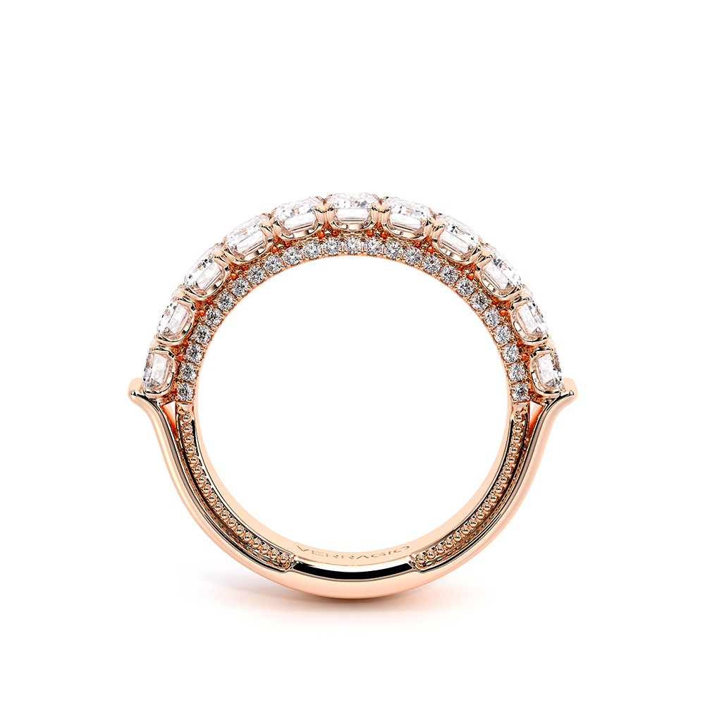 style-image-rose-2044-1686340375-1000-WED-2021-EM-4-HALF-WAY-Rose-Pics_002.png