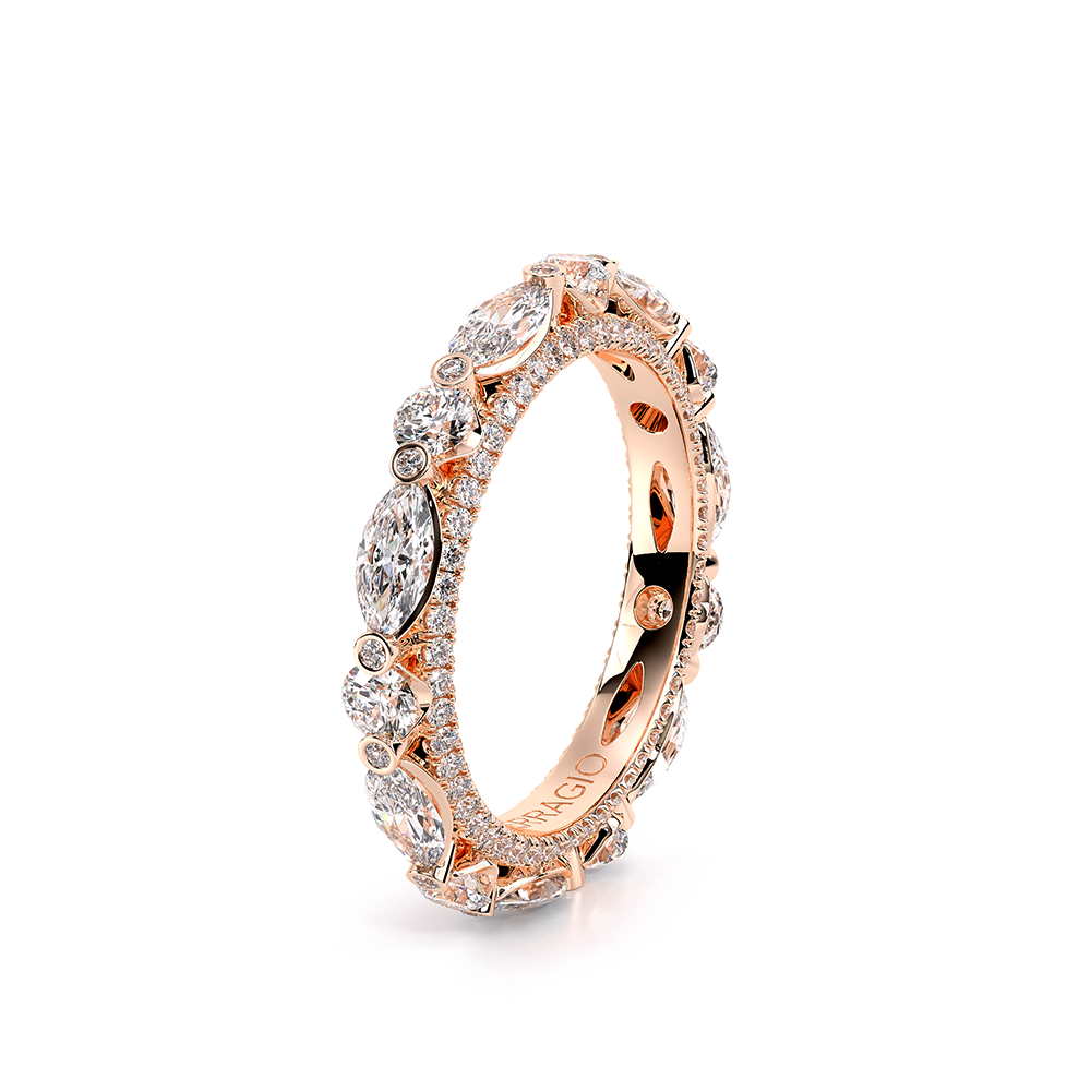 style-image-rose-2046-1686340641-1000-WED-2021-MQ-6x3-ETERNITY-Rose-Pics_001.png