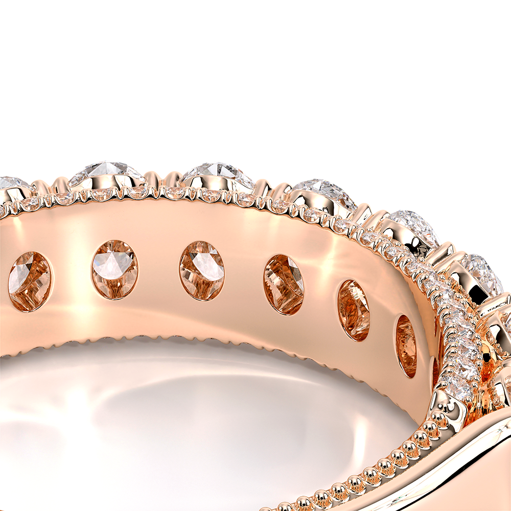 style-image-rose-2049-1686343074-1000-WED-2021-OV-4_5-HALF-WAY-Rose-Pics_04.png