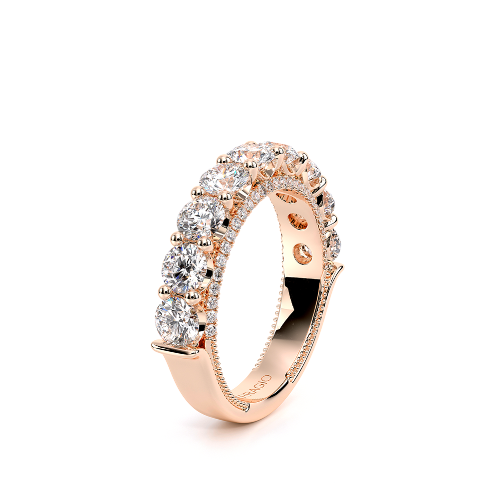 style-image-rose-2054-1686344469-1000-WED-2021-R-4_0-HALF-WAY-Rose-Pics_01.png