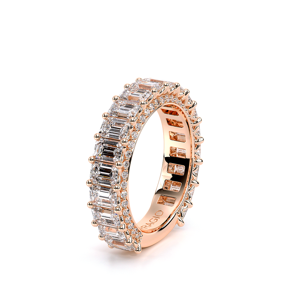 style-image-rose-2057-1686345782-1000-WED-2022-EM-4-3Q-Rose-Pics_01.png