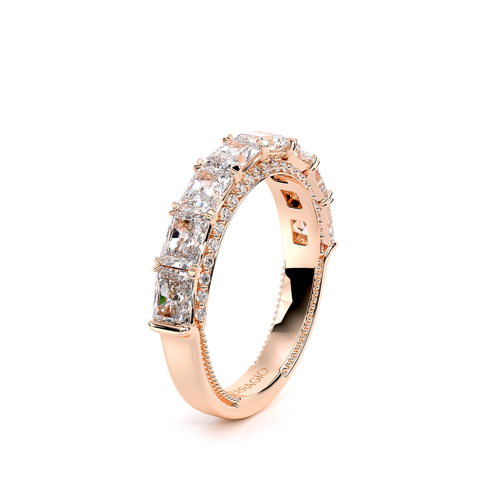 style-image-rose-2067-1686351649-1000-WED-2025-RAD-4x3-HALF-WAY-Rose-Pics_01.png