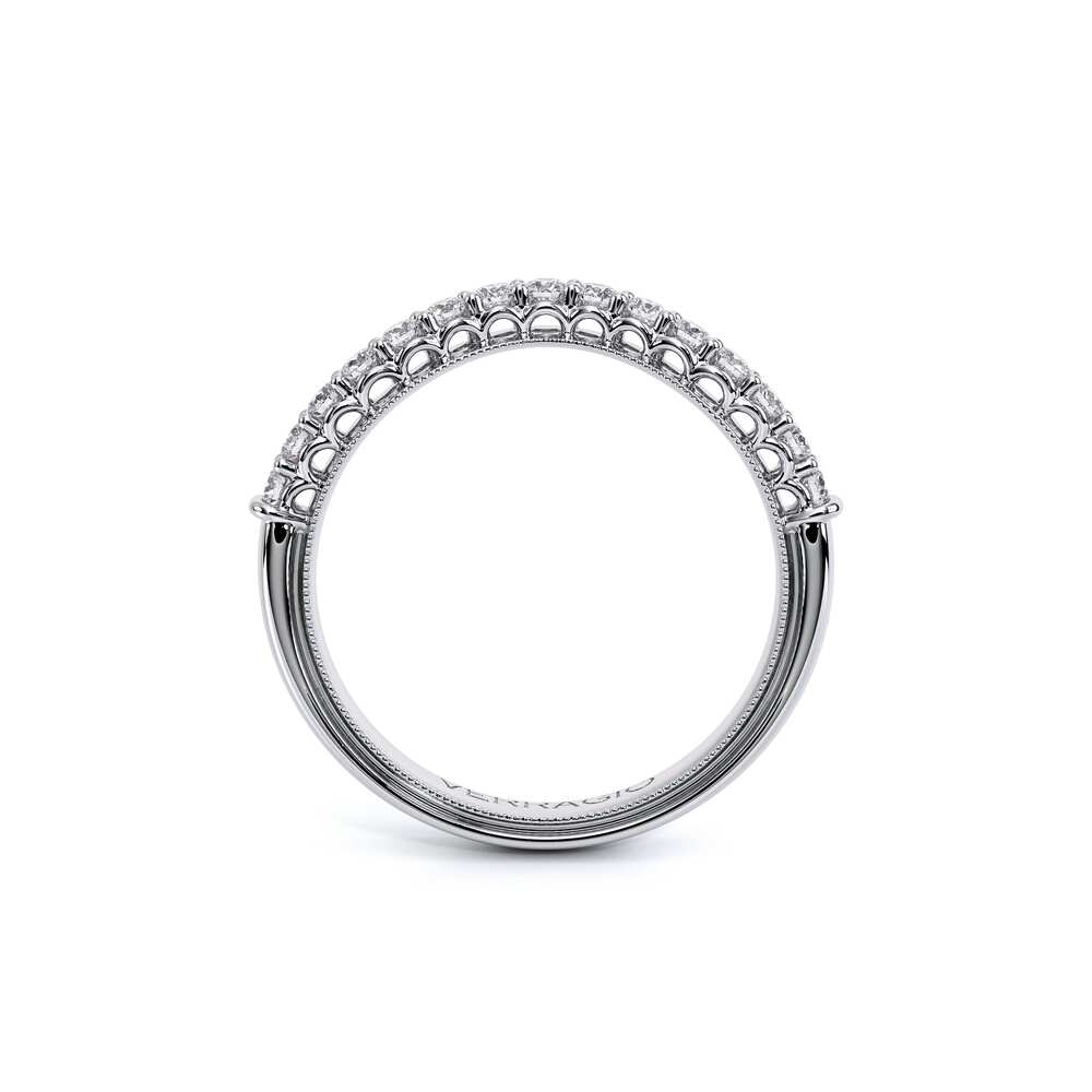 style-image-white-1827-1600968396-52-V-908_W-White-Pics_00002