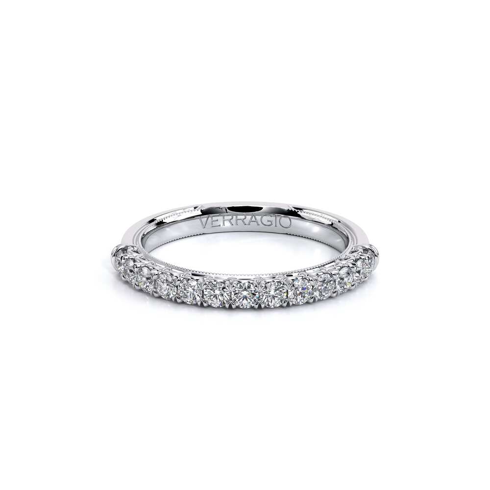 style-image-white-1837-1600973514-55-V-942_W-White-Pics_00003