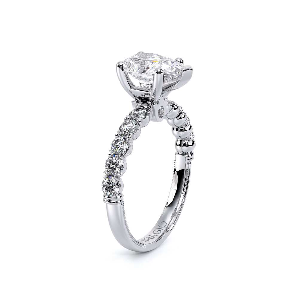 style-image-white-1840-1601058629-58-V-950-2-7_PEAR-White-Pics_00001