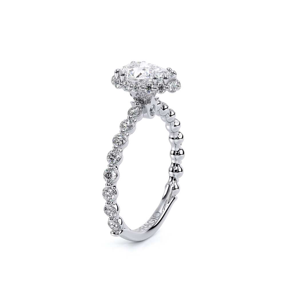 style-image-white-1884-1601259912-70-V-984-2-0_PEAR-White-Pics_00001