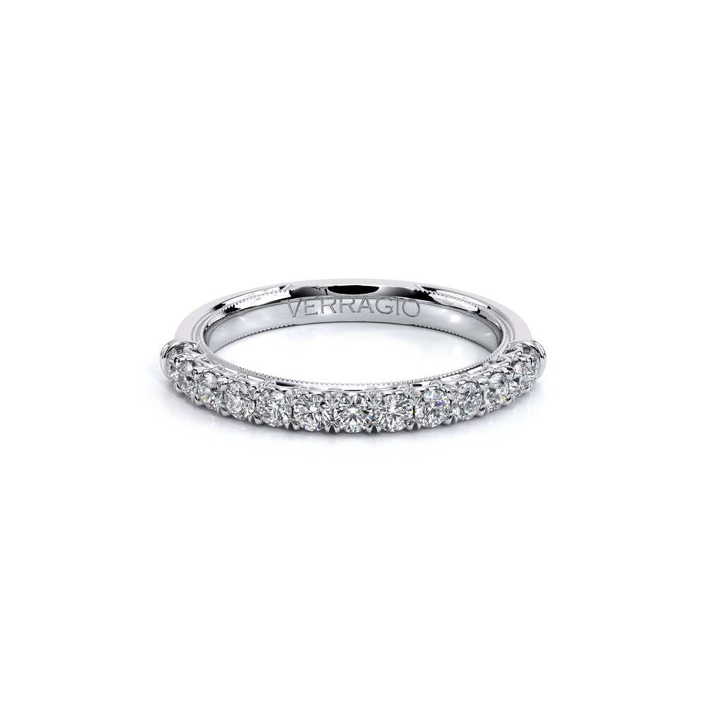 style-image-white-1943-1603820056-56-V-944_W-White-Pics_00003