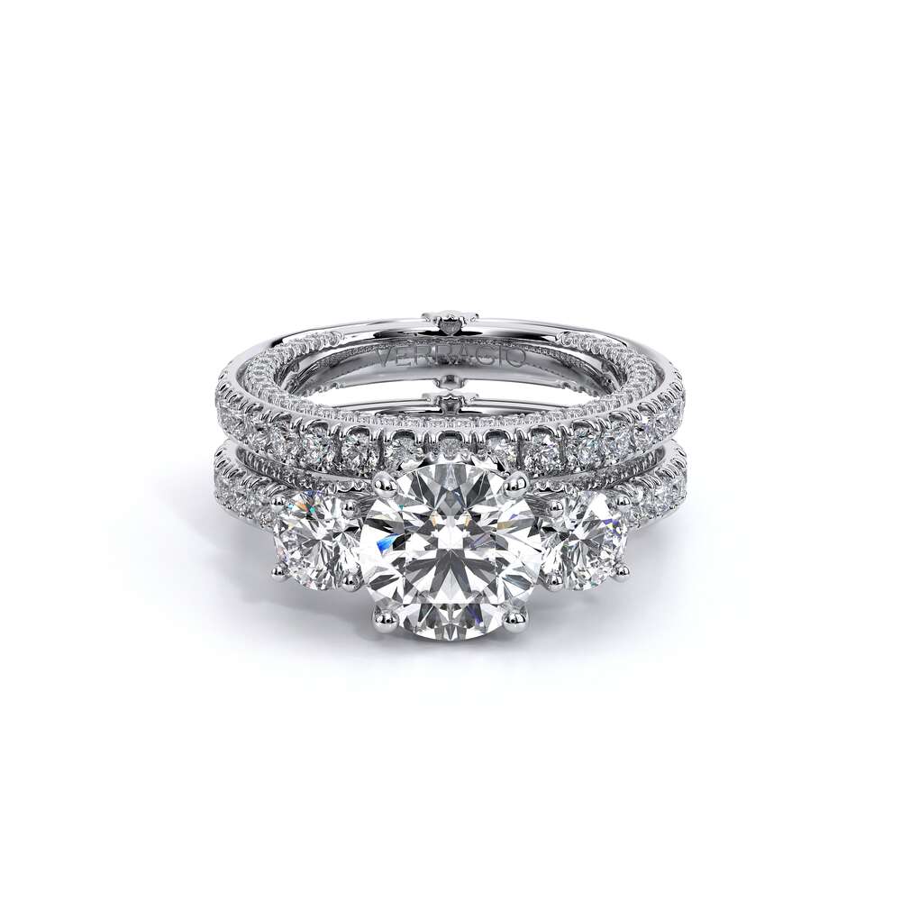 style-image-white-1951-1607622228-74-ENG-04_W-White-Pics_00006