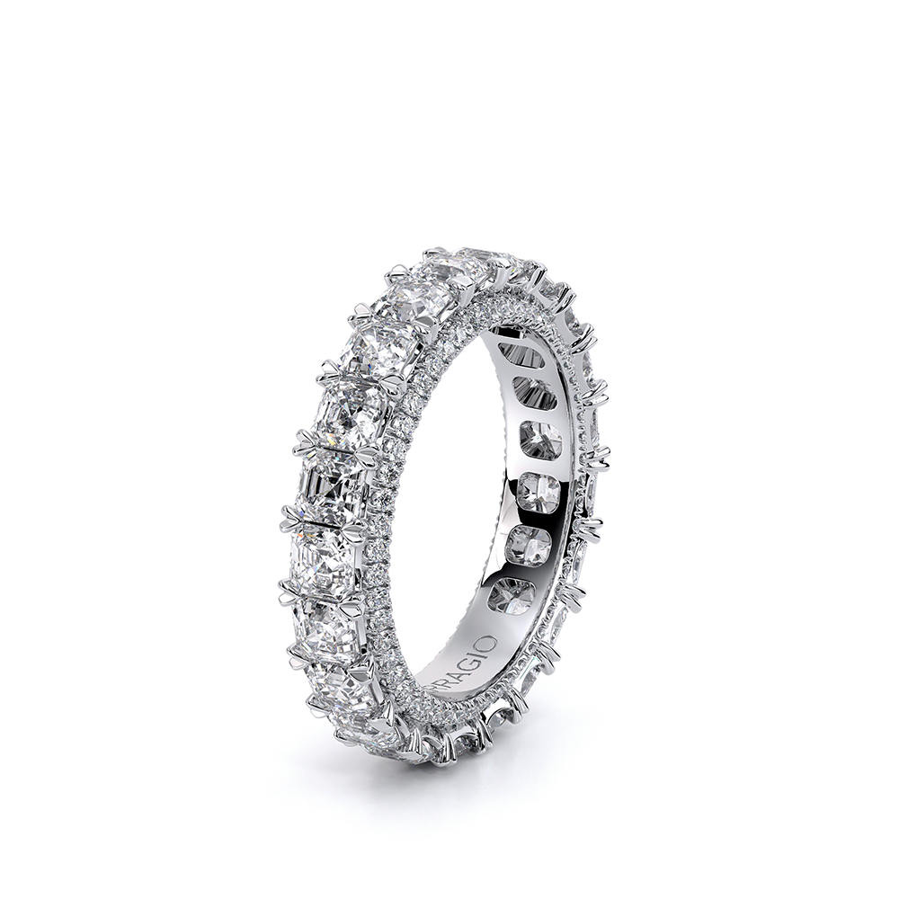 style-image-white-2042-1686340139-1000-WED-2021-ASCH-3-ETERNITY-White-Pics_001.png