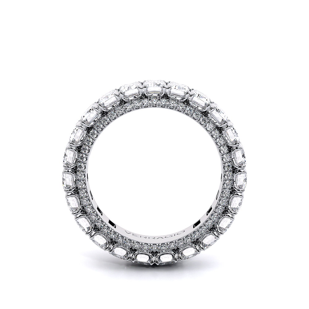 style-image-white-2043-1686340252-1000-WED-2021-EM-4-ETERNITY-White-Pics_002.png