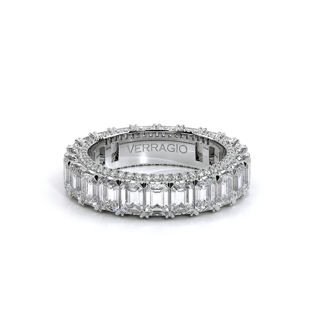 style-image-white-2043-1686340253-1000-WED-2021-EM-4-ETERNITY-White-Pics_003.png