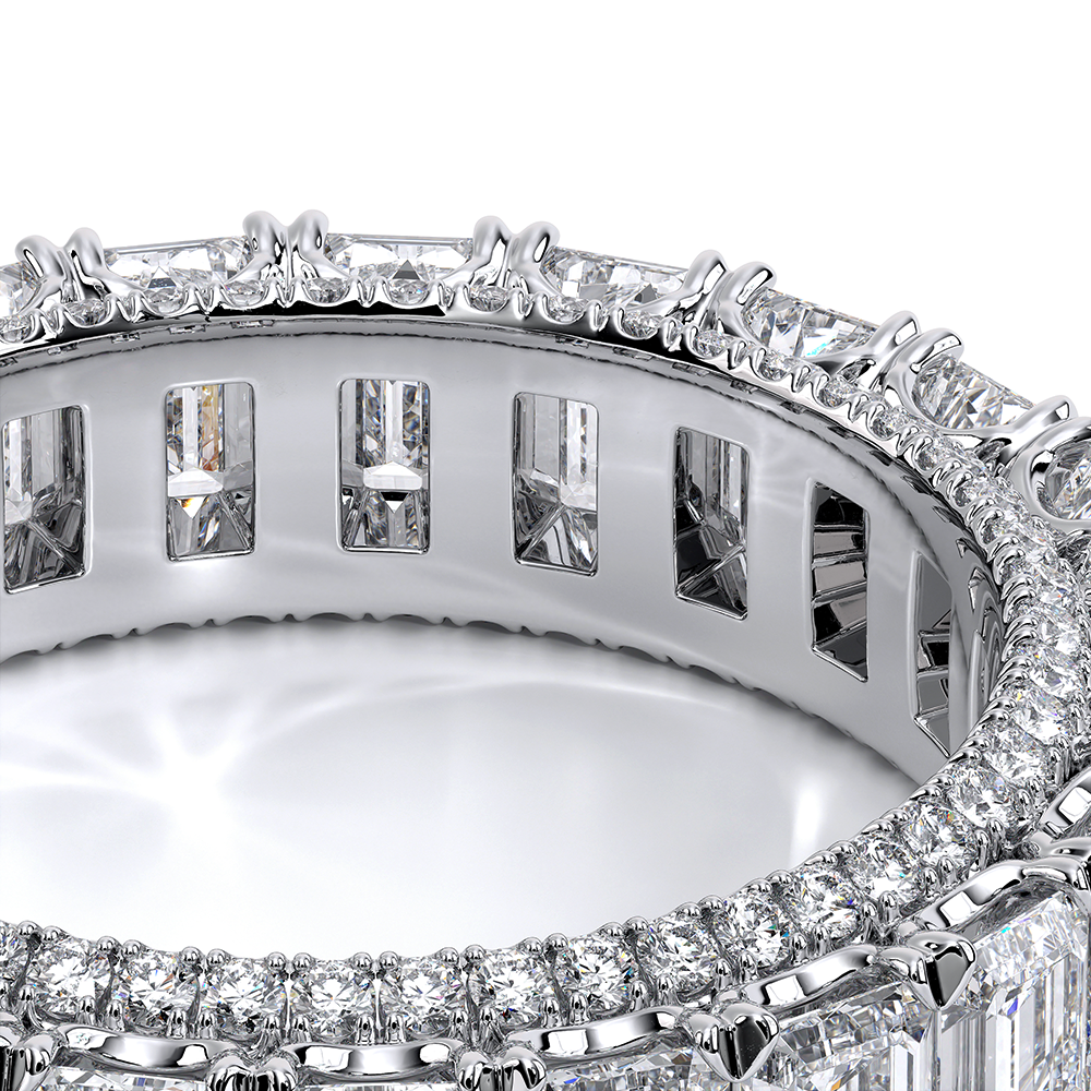 style-image-white-2043-1686340255-1000-WED-2021-EM-4-ETERNITY-White-Pics_004.png