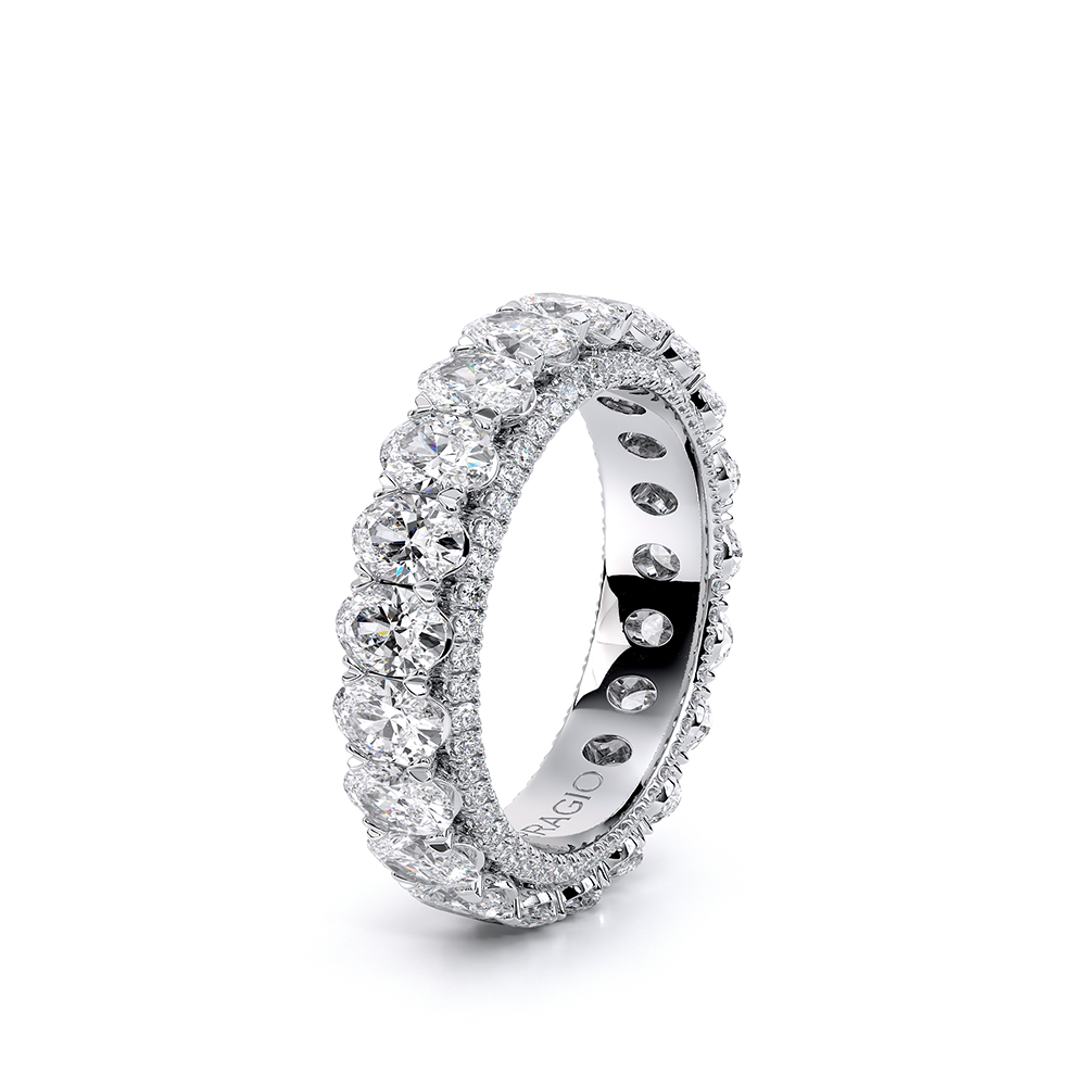 style-image-white-2048-1686341422-1000-WED-2021-OV-4_5-ETERNITY-White-Pics_01.png