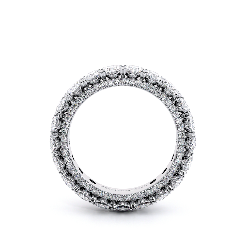 style-image-white-2048-1686341423-1000-WED-2021-OV-4_5-ETERNITY-White-Pics_02.png