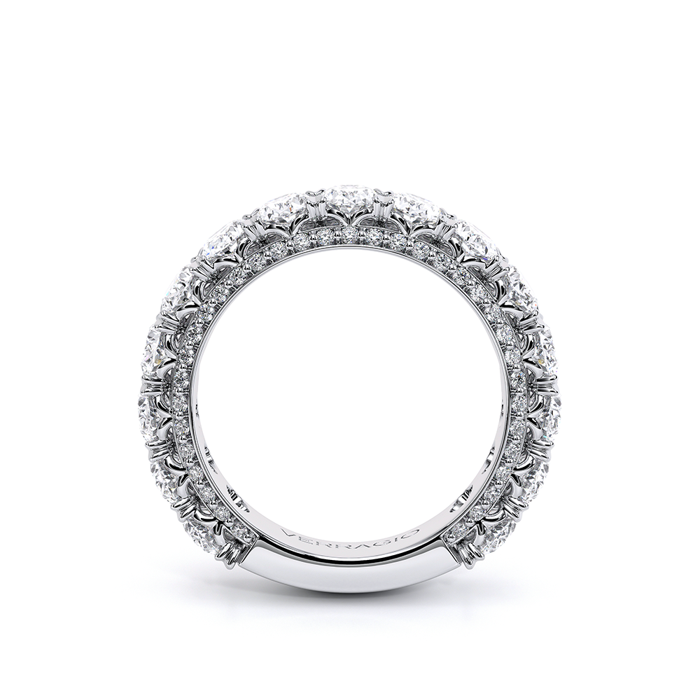 style-image-white-2059-1686346061-1000-WED-2022-OV-5-3Q-White-Pics_02.png