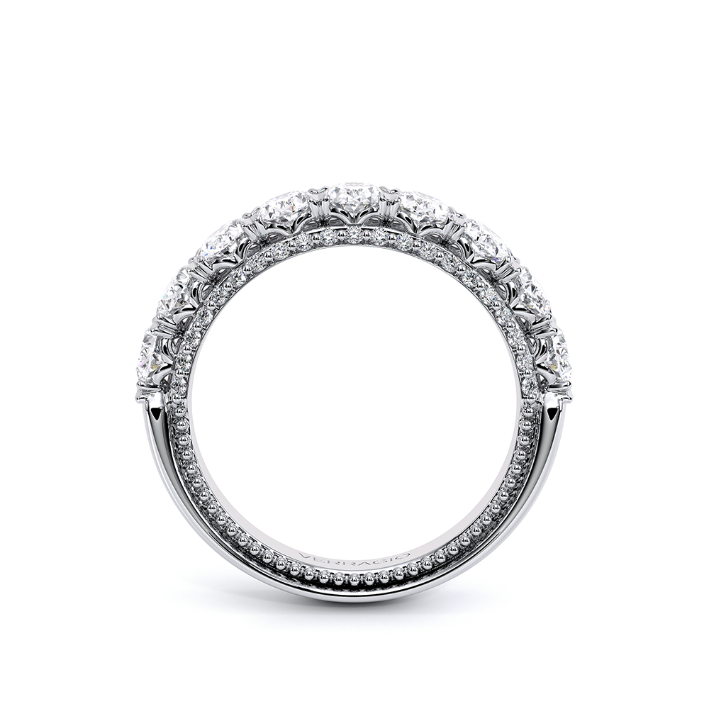 style-image-white-2061-1686346372-1000-WED-2022-OV-5-HALF-WAY-White-Pics_02.png