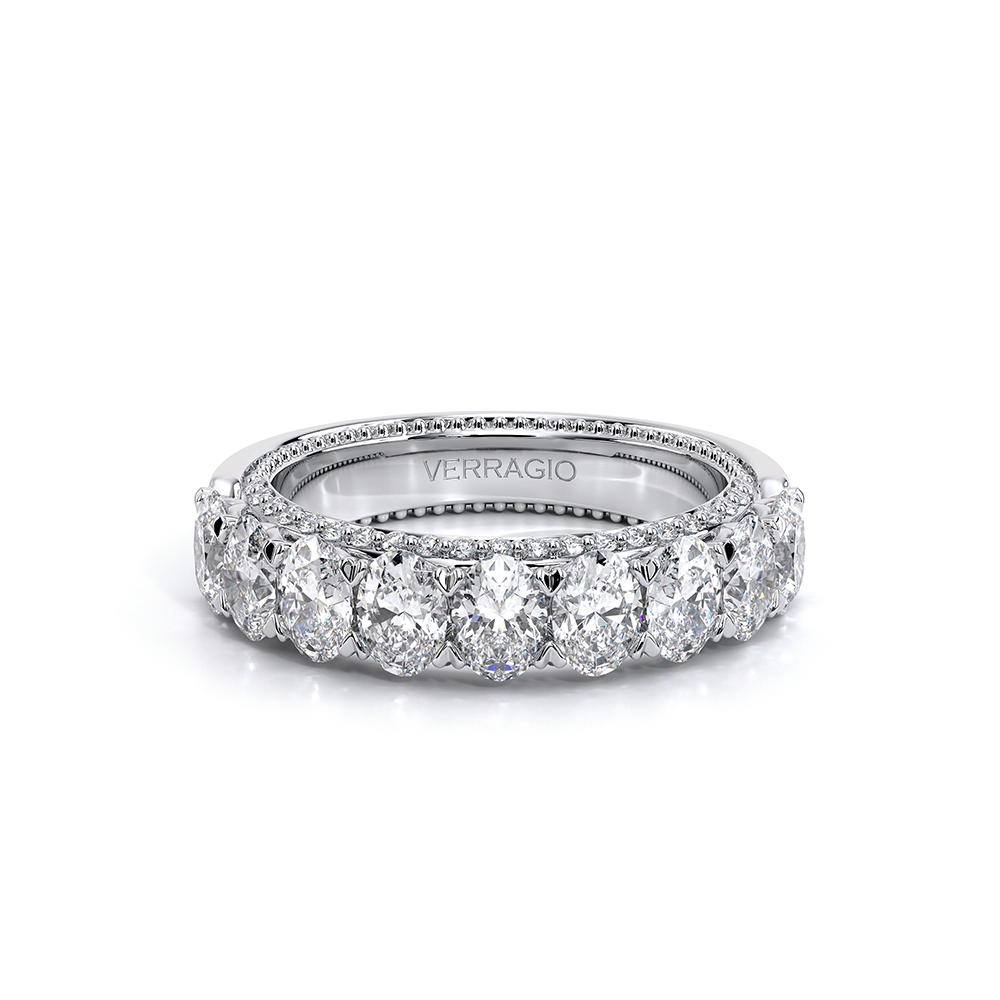 style-image-white-2061-1686346372-1000-WED-2022-OV-5-HALF-WAY-White-Pics_03.png
