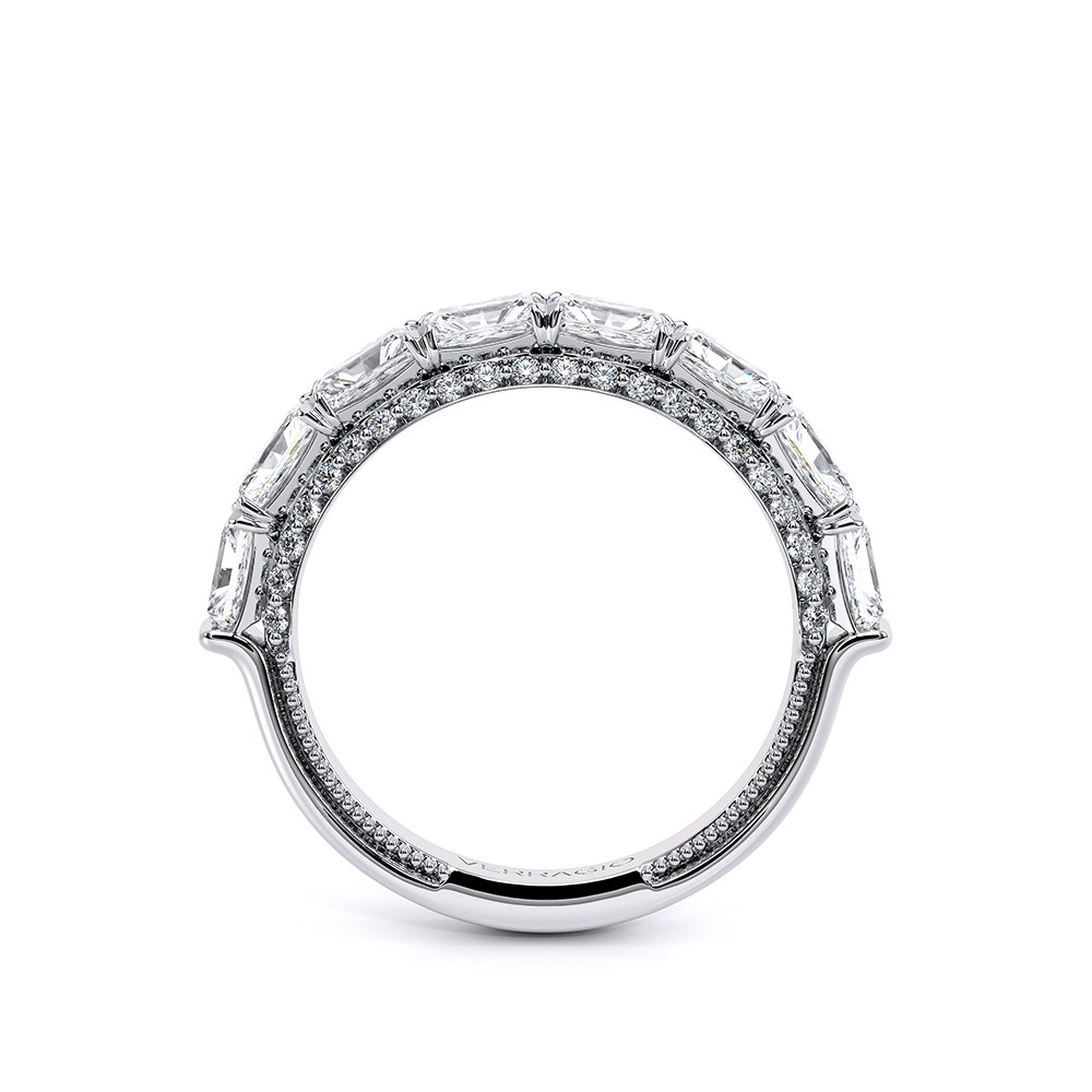 style-image-white-2067-1686351641-1000-WED-2025-RAD-4x3-HALF-WAY-White-Pics_02.png
